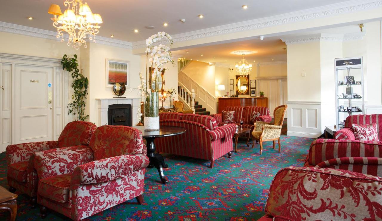 The Clonakilty Hotel Екстериор снимка